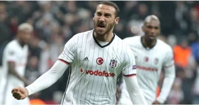 Cenk Tosun Beşiktaş'a geldi mi? Cenk Tosun kaç yaşında, nereli? Cenk Tosun kimdir? Cenk Tosun Beşiktaş'a geldi mi? Cenk Tosun kaç yaşında, nereli? Cenk Tosun kimdir?