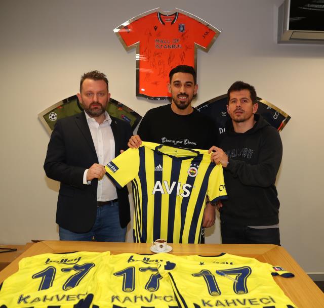 Fenerbahçe adds national football player İrfan Can Kahveci to its squad