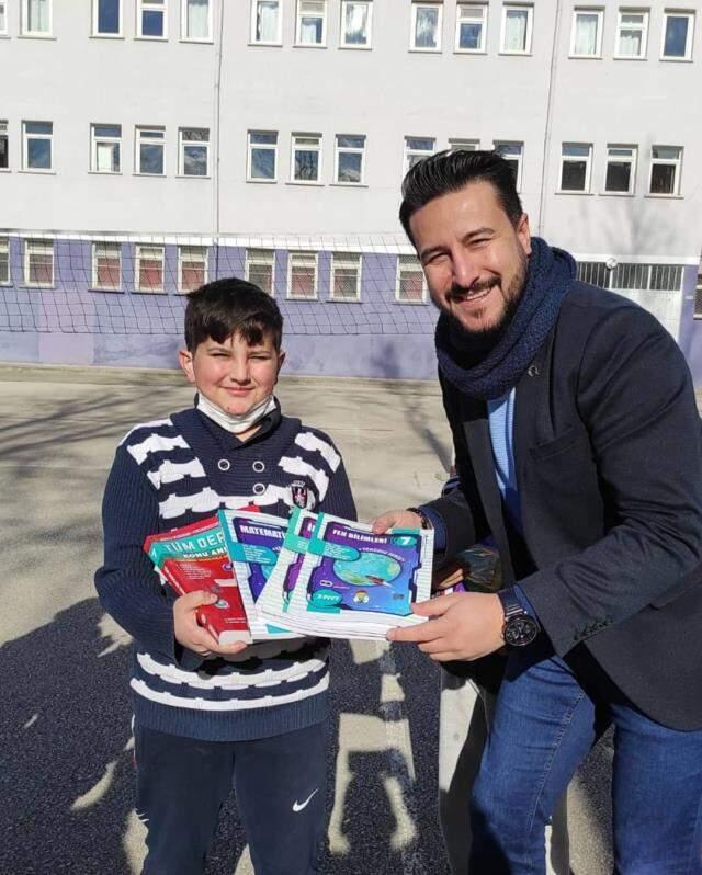 'İyilik Hareketi' üyelerinden Tokat'taki 20 çocuğa hediye