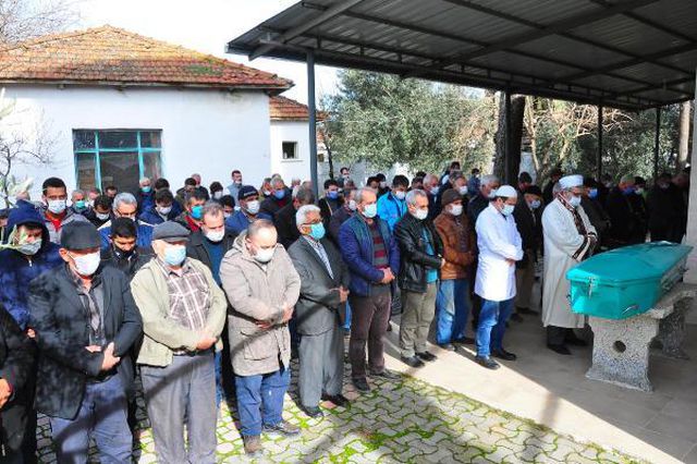 Manisa'da ölü bulunan 4 gençten biri olan Muharrem Zengin, son yolculuğuna uğurlandı