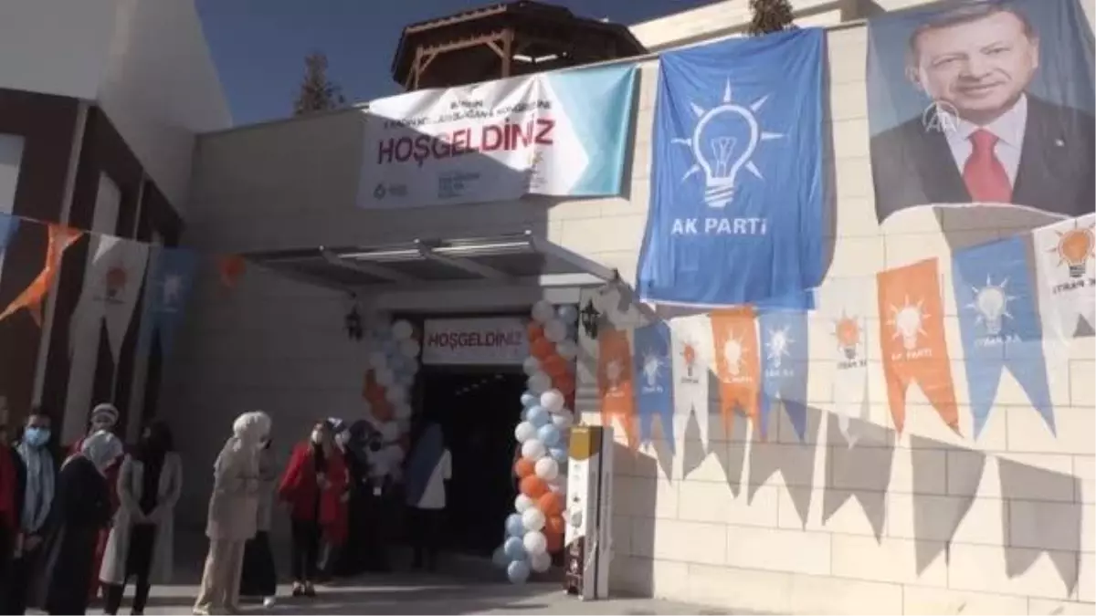 AK Partili Çam, Mardin'de Kadın Kolları Kongresinde konuştu