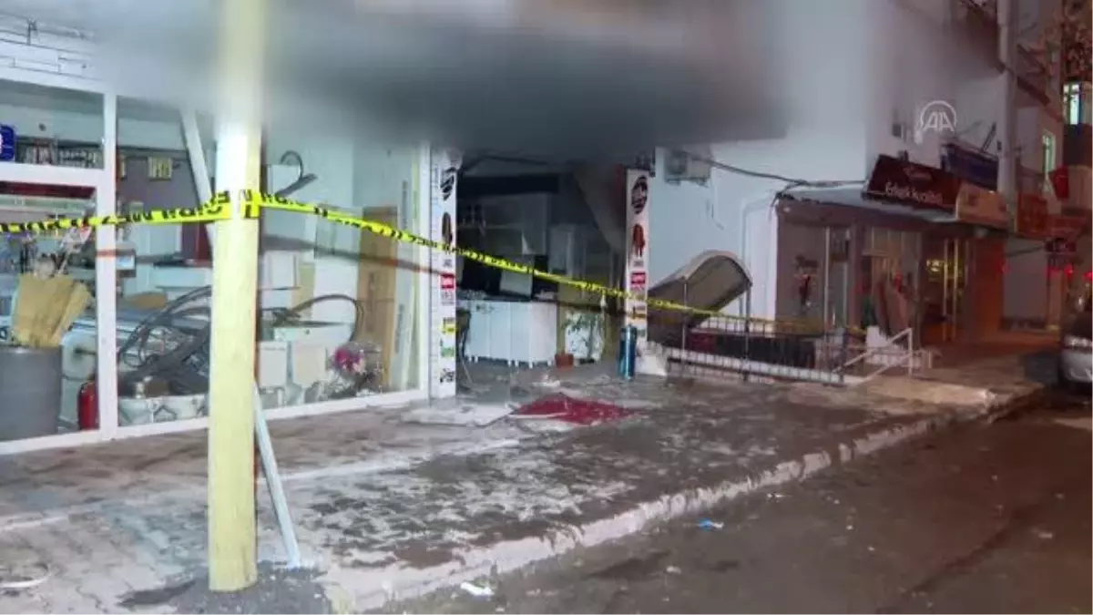Başkentte şüpheliler kundakladıkları iş yerinin sahibini telefonla görüntülü arayıp yangını izletmiş