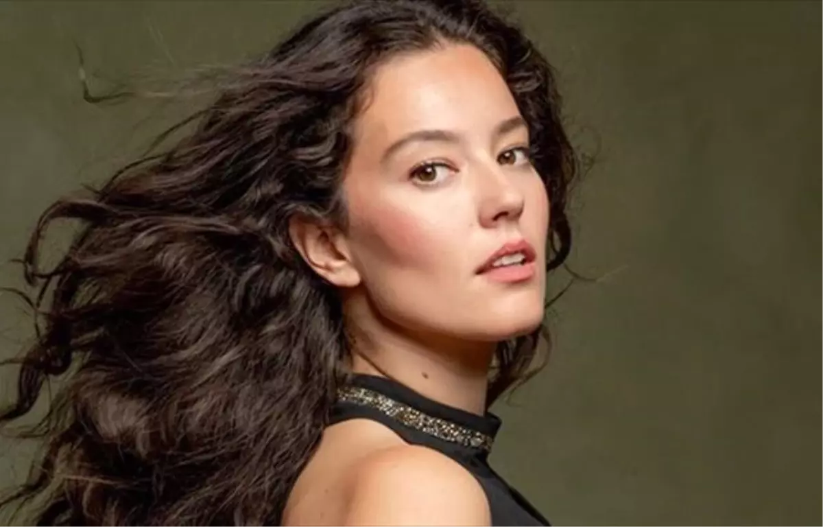 edho bahar kim gercek adi ne pelin