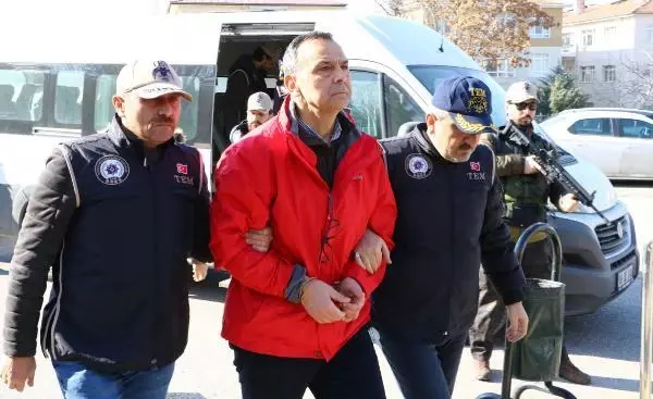 Eski Korgeneral İyidil'e, 12 yıl 6 ay hapis Eski Korgeneral İyidil'e, 12 yıl 6 ay hapis