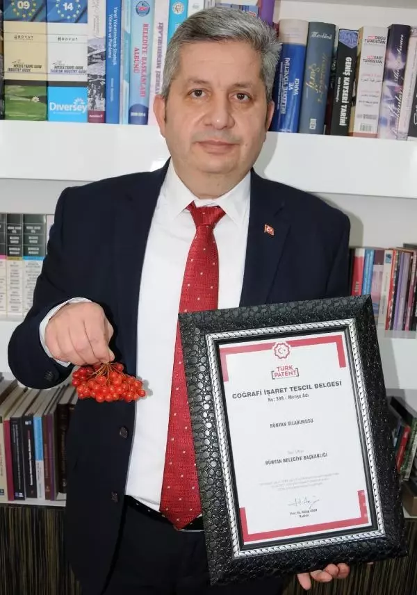Kayseri'de iki ilçenin 'gilaburu' rekabeti Kayseri'de iki ilçenin 'gilaburu' rekabeti
