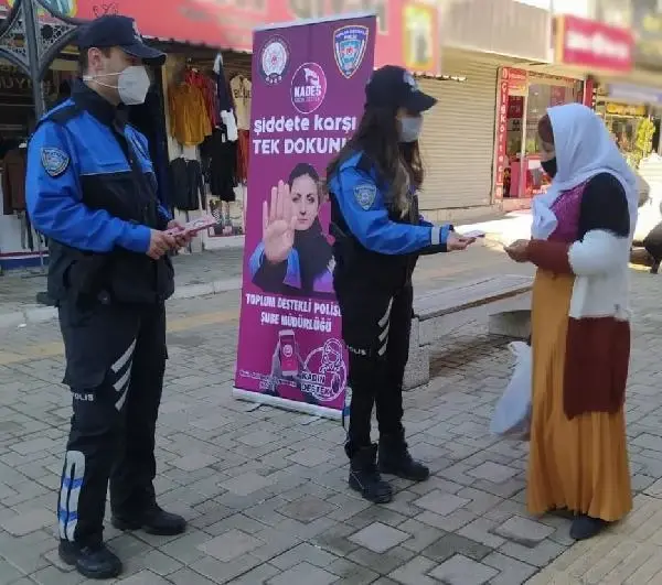 Şırnak'ta kadınlara KADES uygulaması tanıtıldı
