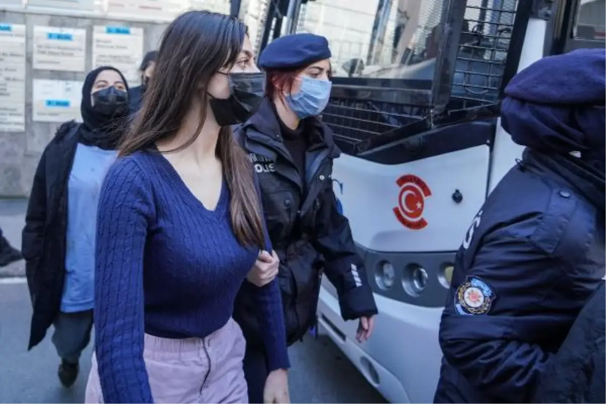 Boğaziçi Üniversitesi'ndeki olaylar; Gözaltına alınan 51 kişi adliyeye sevk edildi