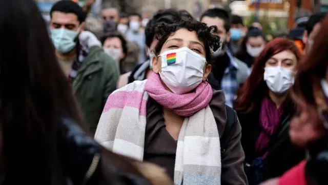 Boğaziçi Üniversitesi protestoları: Hedef gösterilen LGBTİ+ topluluğu artan nefret söylemi hakkında ne düşünüyor?