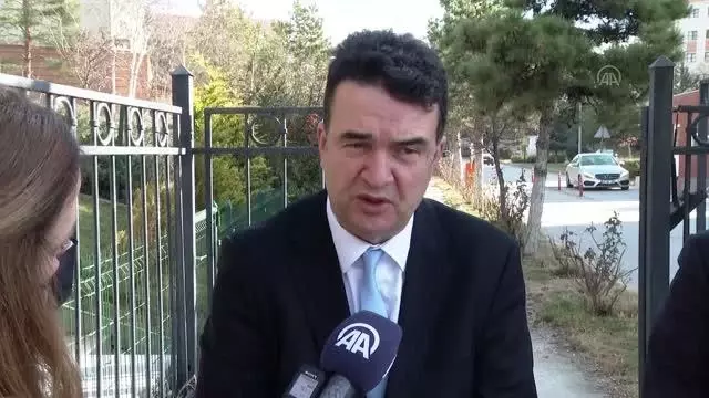 CHP'li eski vekiller Baydar ve Dudu, Deniz Baykal'ı ziyaret etti CHP'li eski vekiller Baydar ve Dudu, Deniz Baykal'ı ziyaret etti