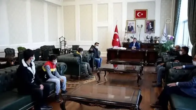 Son dakika haber! KAHRAMANMARAŞ - Başarılı sporcular ödüllendirildi Son dakika haber! KAHRAMANMARAŞ - Başarılı sporcular ödüllendirildi