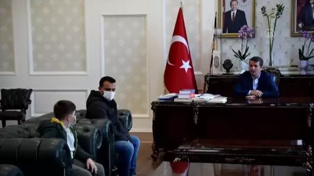 Son dakika haber! KAHRAMANMARAŞ - Başarılı sporcular ödüllendirildi Son dakika haber! KAHRAMANMARAŞ - Başarılı sporcular ödüllendirildi