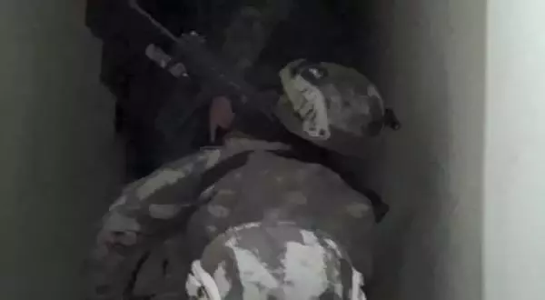 Son dakika haber... ŞANLIURFA - DEAŞ operasyonun 5 şüpheli gözaltına alındı Son dakika haber... ŞANLIURFA - DEAŞ operasyonun 5 şüpheli gözaltına alındı