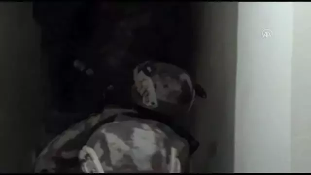 Son dakika haber... ŞANLIURFA - DEAŞ operasyonun 5 şüpheli gözaltına alındı Son dakika haber... ŞANLIURFA - DEAŞ operasyonun 5 şüpheli gözaltına alındı