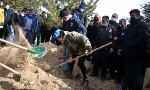 Son dakika haber: İdlib şehidi Uzman Çavuş Basri Demirel Kayseri'de son yolculuğuna uğurlandı
