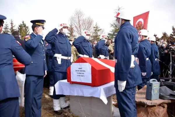 Son dakika haber: İdlib şehidi Uzman Çavuş Basri Demirel Kayseri'de son yolculuğuna uğurlandı