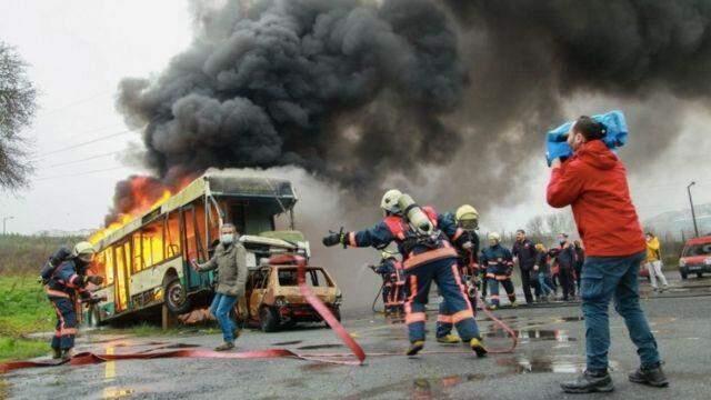 Show yeni dizi kırmızı kamyon fragmanı! Kırmızı kamyon oyuncuları ve konusu!