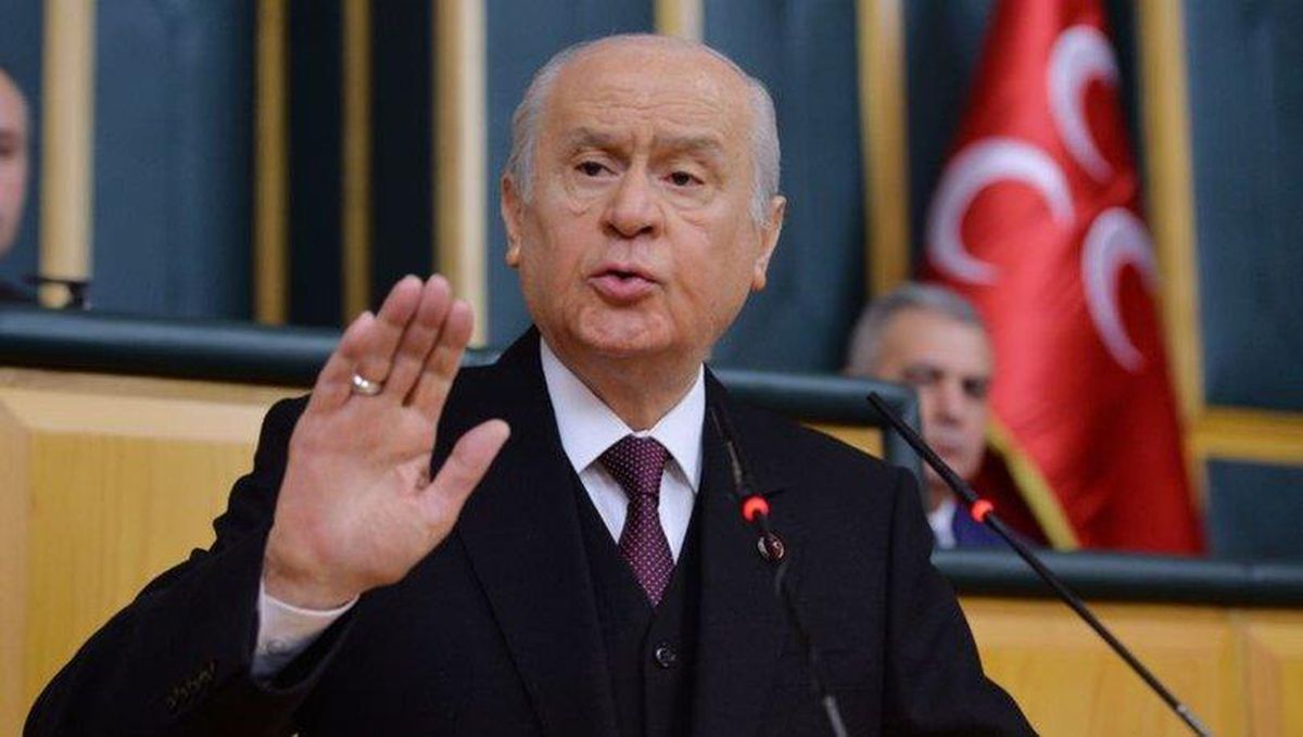 Son Dakika! MHP lideri Devlet Bahçeli: Boğaziçi'nde sırtlarını ajanlara dayamış olanlar evlat değil, başı ezilmesi gereken zehirli yılanlardır