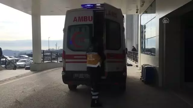 Tartıştığı eşi tarafından bıçaklanan kadın yaralandı Tartıştığı eşi tarafından bıçaklanan kadın yaralandı
