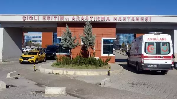 3 kardeş sobadan sızan karbonmonoksit gazından zehirlendi; Birinin durumu ağır