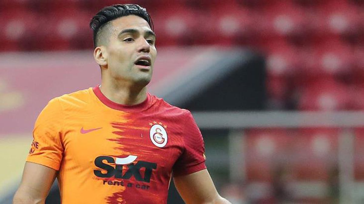 Millonarios'un eski futbolcusu: Falcao'yu getirmek için aracı olacağım