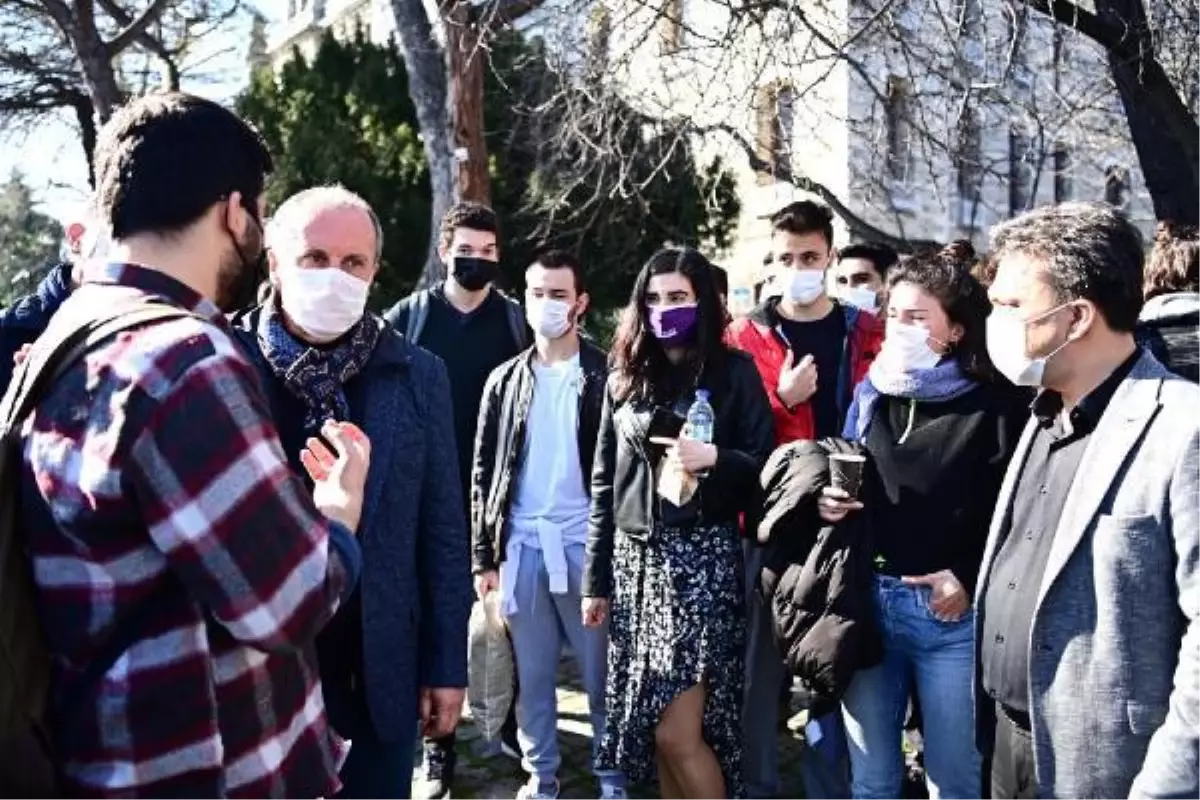 Muharrem İnce, Boğaziçi Üniversitesi'nde öğrencilerle bir araya geldi