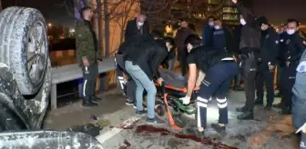 Pendik'te beton bariyerlere çarpan otomobil takla attı: 1'i ağır, 4 yaralı