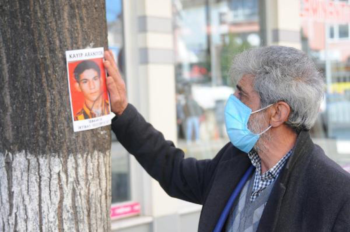 21 yıldır kayıp oğlunu arıyor