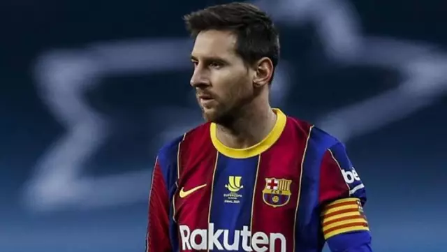 Barcelonian Messi on hold for PSG and Manchester City transfers Barcelonian Messi on hold for PSG and Manchester City transfers