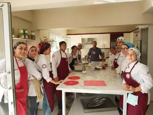Geleceğin şefleri bu merkezde yetişecek Geleceğin şefleri bu merkezde yetişecek