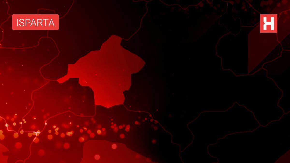 Isparta'da camide tadilat yaparken yüksekten düşen kişi yaralandı