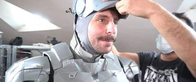 Marvel hayranı Kağıthaneli Iron Man, 1 saatte giyilebilen zırh yaptı