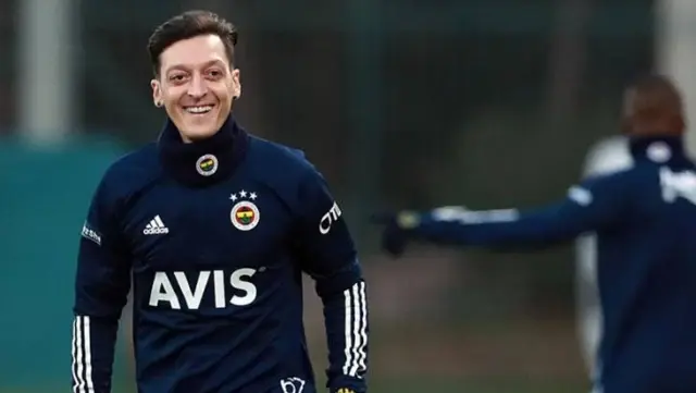 Derby excitement took over Mesut Özil: I can't wait to play against Galatasaray Derby excitement took over Mesut Özil: I can't wait to play against Galatasaray