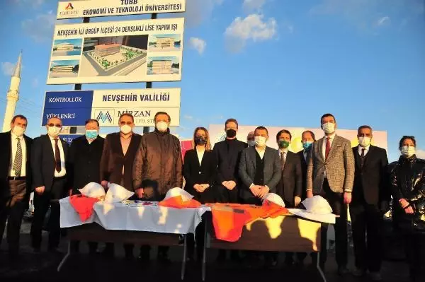 Nevşehir'de TOBB tarafından yaptırılacak lise binasının temeli atıldı Nevşehir'de TOBB tarafından yaptırılacak lise binasının temeli atıldı