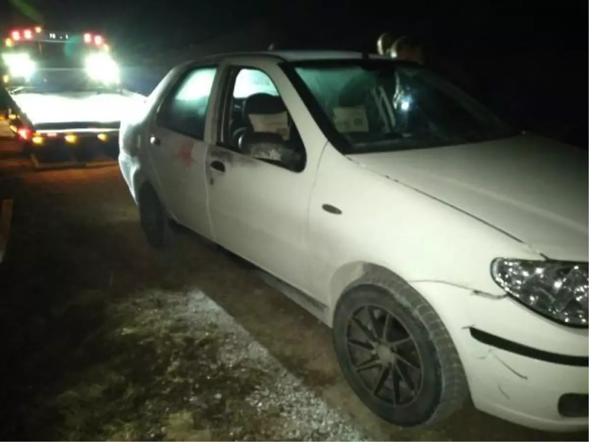 Boşanma aşamasında eşi ve iş arkadaşını bıçakla yaraladı