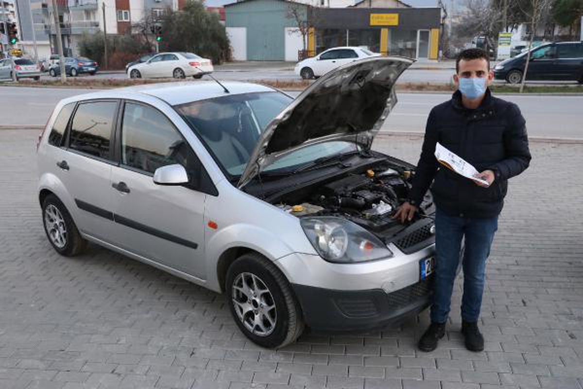 Ekspertiz raporunda tek parça değişeni var denilen otomobilin yarısı başka otomobile ait çıktı