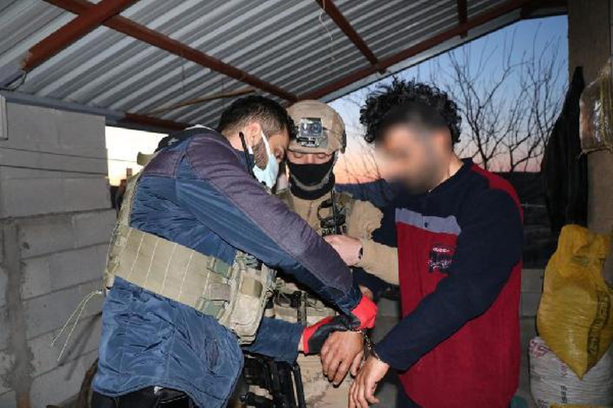 Son dakika haberi! Diyarbakır'da 'Narko-Terör Tırpan-2' operasyonu: 16 gözaltı