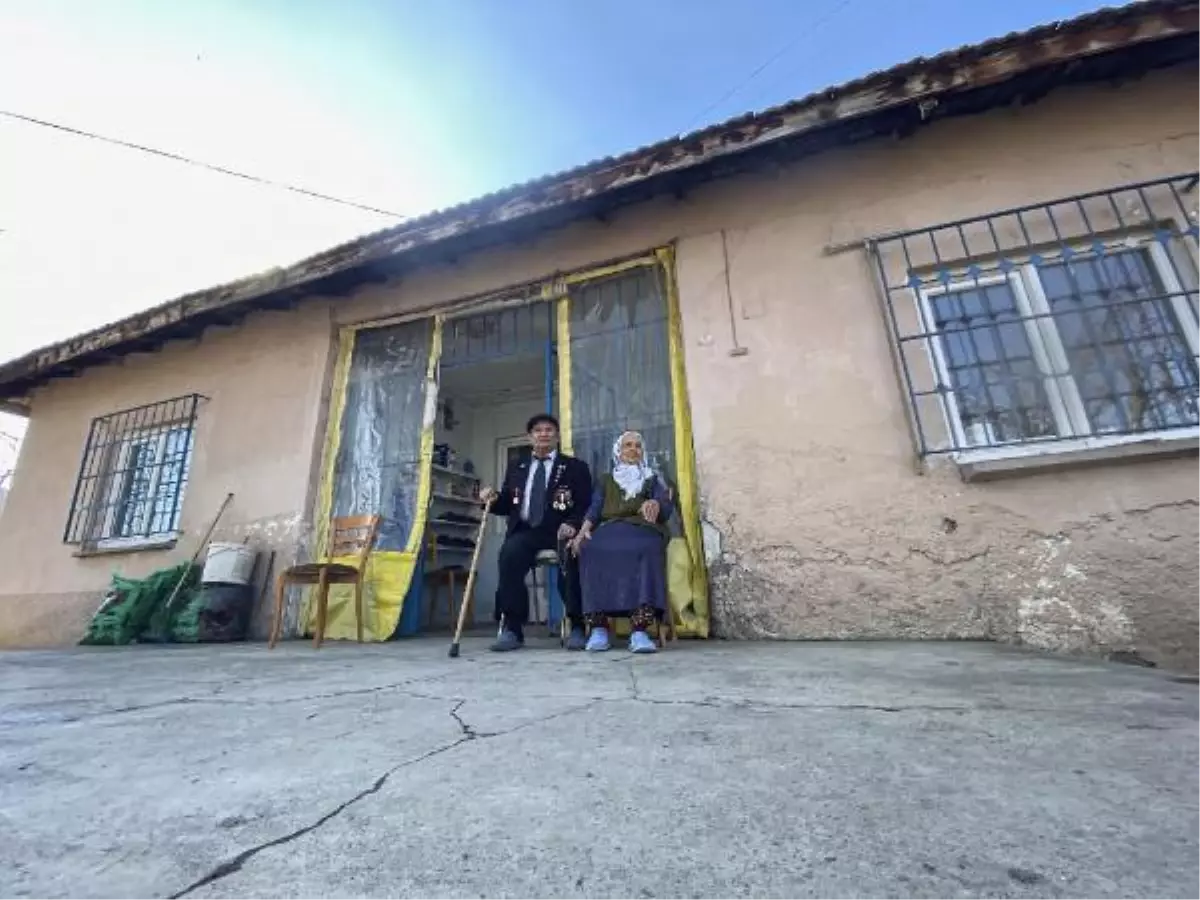 Son dakika haber... Kore gazisi, kentsel dönüşüme alınan evinin yıkılmasını istemiyor