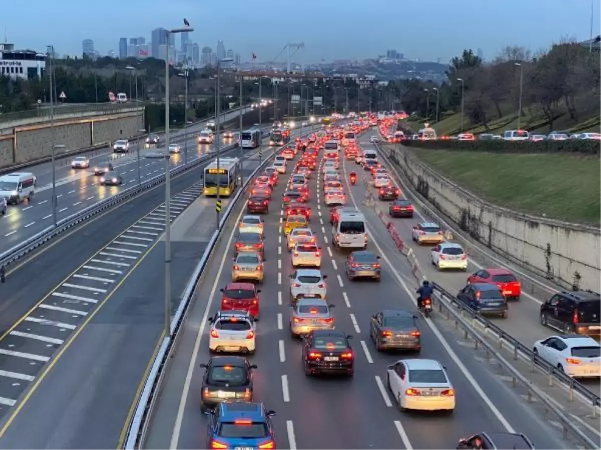 Son dakika gündem: 15 Temmuz Şehitler Köprüsü'nde trafik yoğunluğu