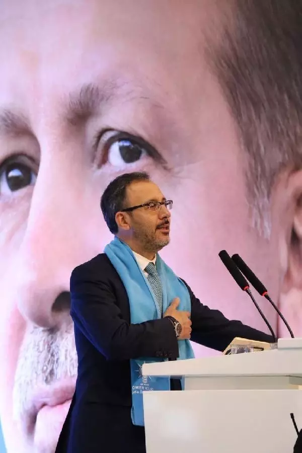 Bakan Kasapoğlu: Niğde 5 Şubat Şehir Stadı bir ay içerisinde ihaleye çıkacak Bakan Kasapoğlu: Niğde 5 Şubat Şehir Stadı bir ay içerisinde ihaleye çıkacak