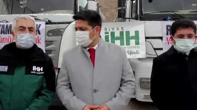 İHH, Suriye'ye insani yardım malzemesi gönderdi