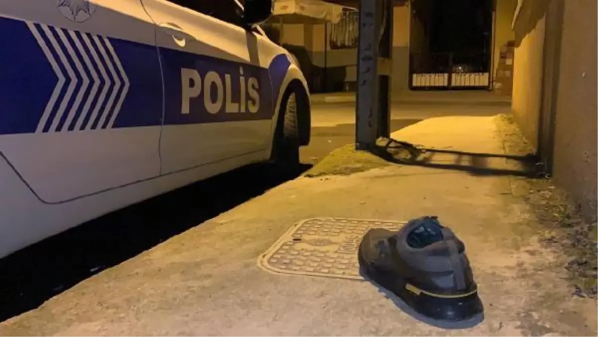 Son dakika haber! Pendik'te kavga ihbarına giden polislere camdan uyuşturucu madde, halı ve ayakkabı fırlatıldı
