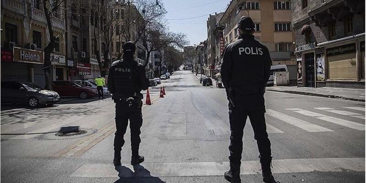 Sokağa çıkma yasağı var mı, ne zaman bitecek? Cuma günü yasak var mı sorusunun detayları