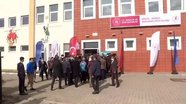 Bakan Kasapoğlu, AK Parti Bingöl Gençlik Kongresi'nde konuştu Açıklaması Bakan Kasapoğlu, AK Parti Bingöl Gençlik Kongresi'nde konuştu Açıklaması