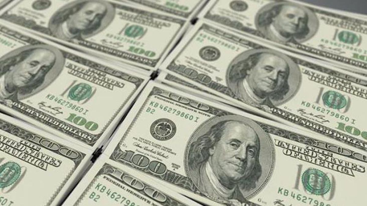 Güne yükselişle başlayan dolar, 7,10'dan işlem görüyor
