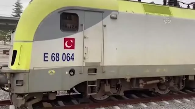 Konya-Karaman Hızlı Tren Hattı'ndaki test sürüşleri 15 Mart'a kadar sürecek Konya-Karaman Hızlı Tren Hattı'ndaki test sürüşleri 15 Mart'a kadar sürecek