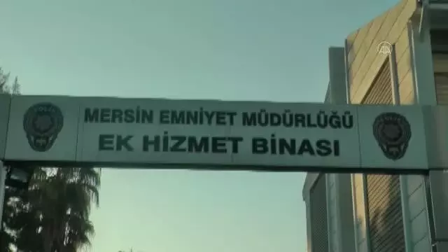 Mersin merkezli 3 ildeki fuhuş operasyonunda yakalanan 27 şüpheliden 8'i tutuklandı Mersin merkezli 3 ildeki fuhuş operasyonunda yakalanan 27 şüpheliden 8'i tutuklandı