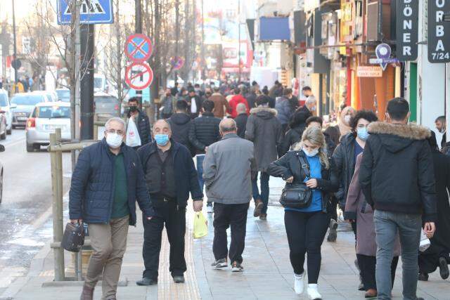 Sivas'ta termometreler son 95 yılın en yüksek sıcaklığını gösterdi
