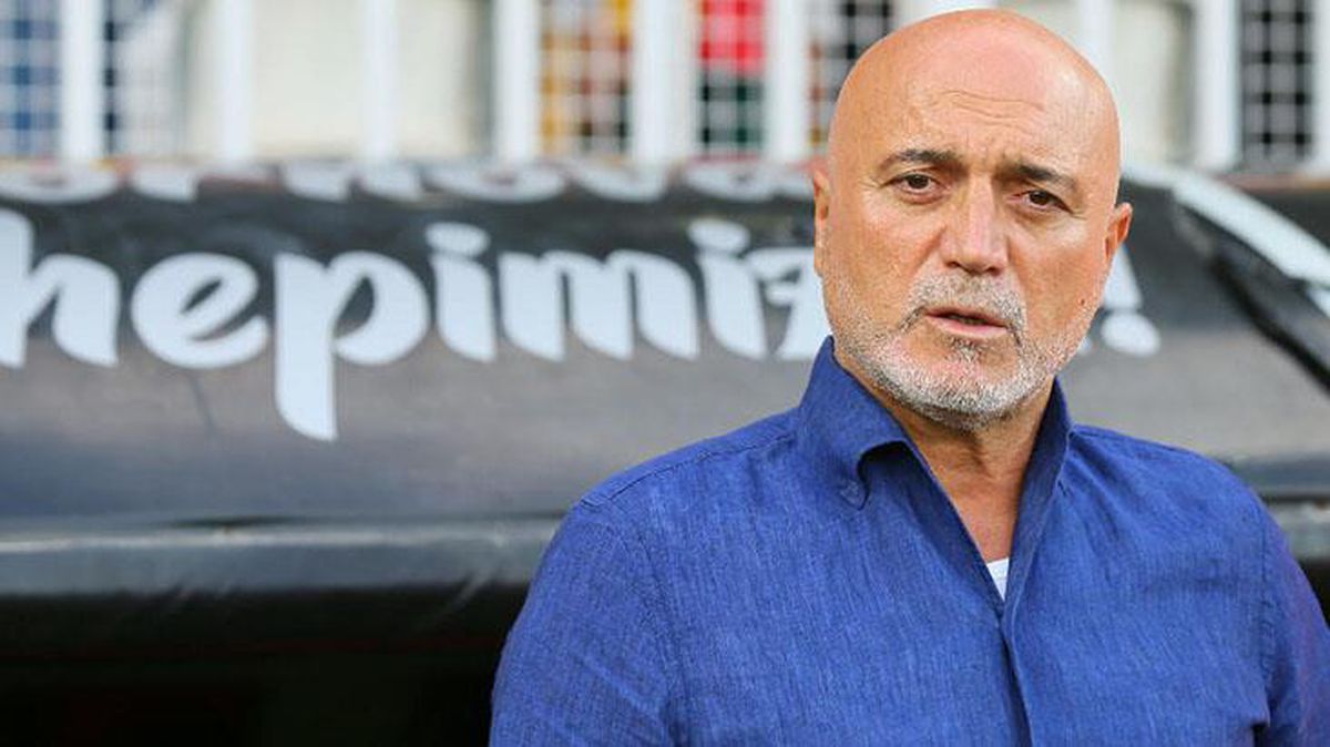 Teknik direktör Hikmet Karaman, Ankaragücü ile anlaşma sağladı