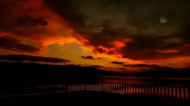 Son dakika! Yeniçağa Gölü'nde gün batımı Son dakika! Yeniçağa Gölü'nde gün batımı