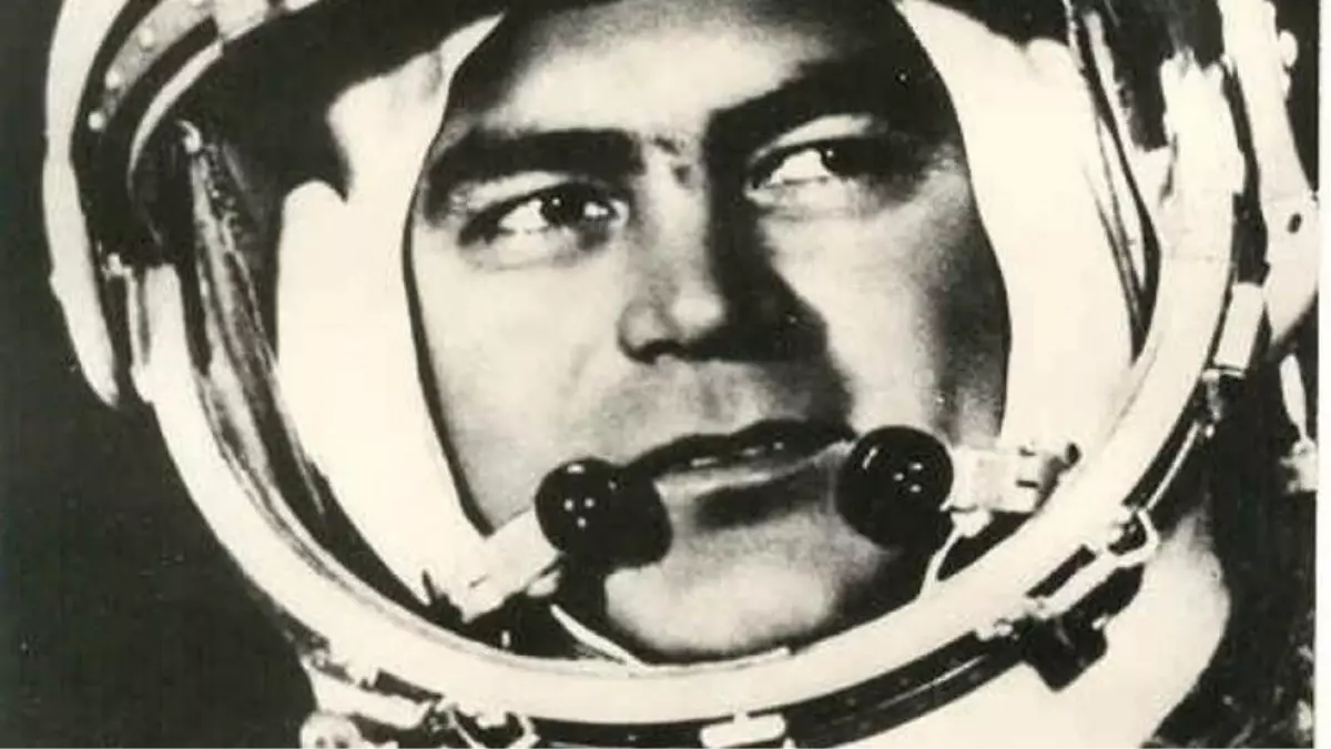 Andriyan Nikolayev kimdir? Uzaya çıkan ilk Türk kökenli kozmonot Andriyan Nikolayev hakkında detaylar...